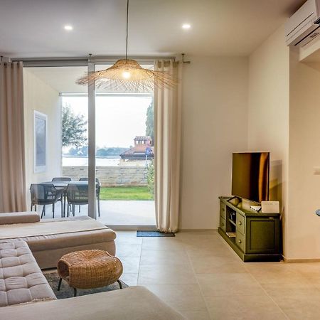Apartment Nobilis Zambratija  Buitenkant foto