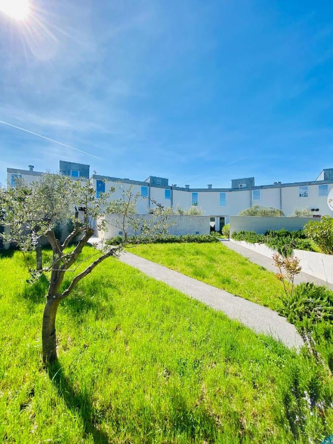 Apartment Nobilis Zambratija  Buitenkant foto